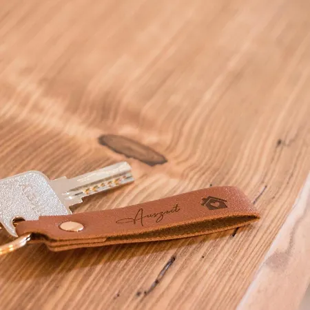 アパート Auszeit ザーレム